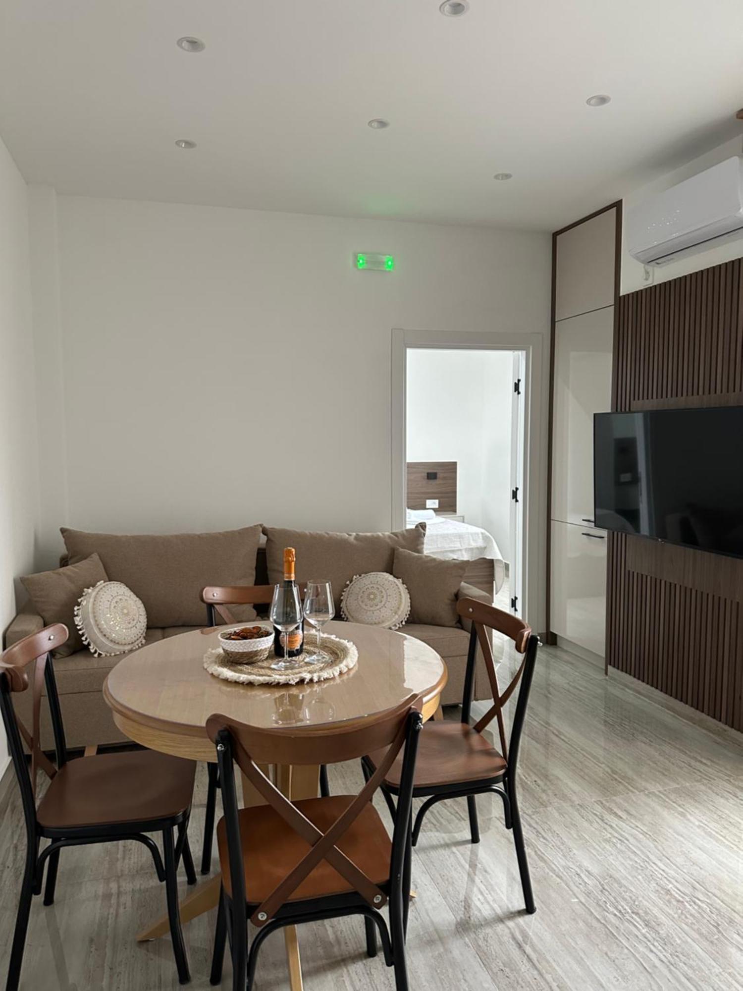 Apartman As *